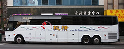LL Tours bus